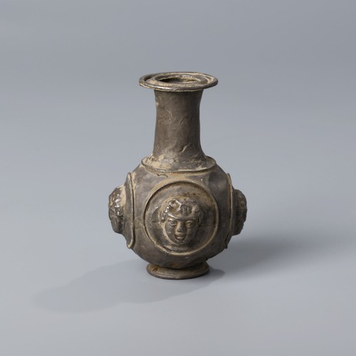 Antico vaso battriano - , in