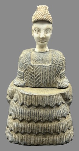 Statua antica principessa