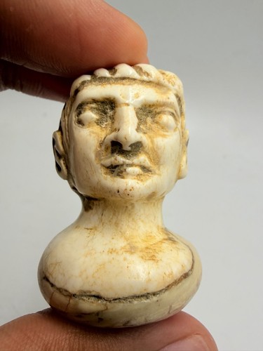 Statua volto testa re - statua,